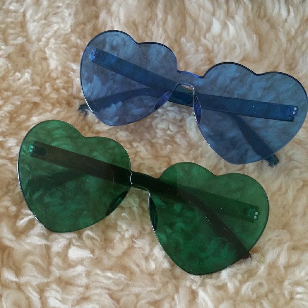 ❤ Heart sunglasses ❤